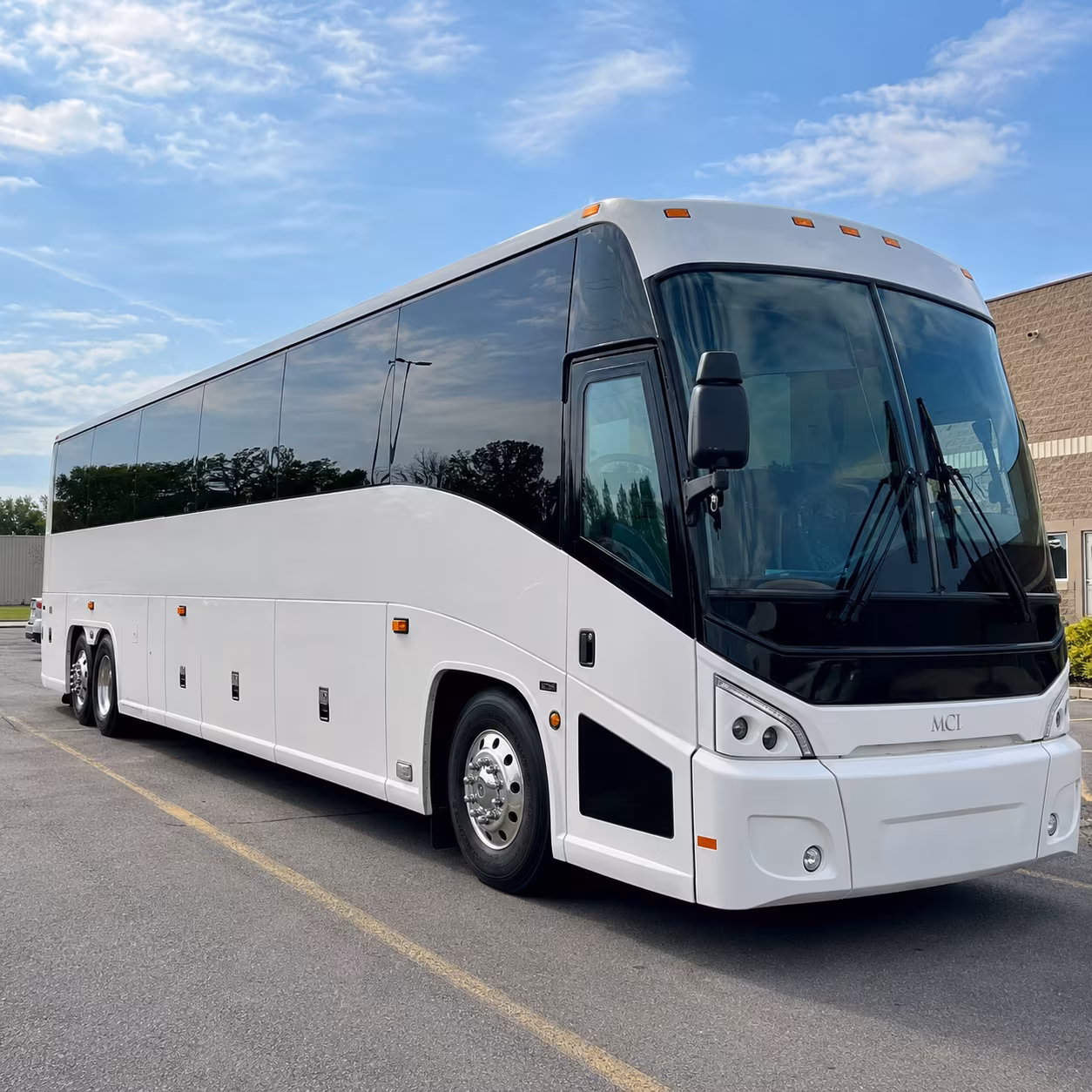 beavercreek make your long distance trip easier with a beavercreek charter bus