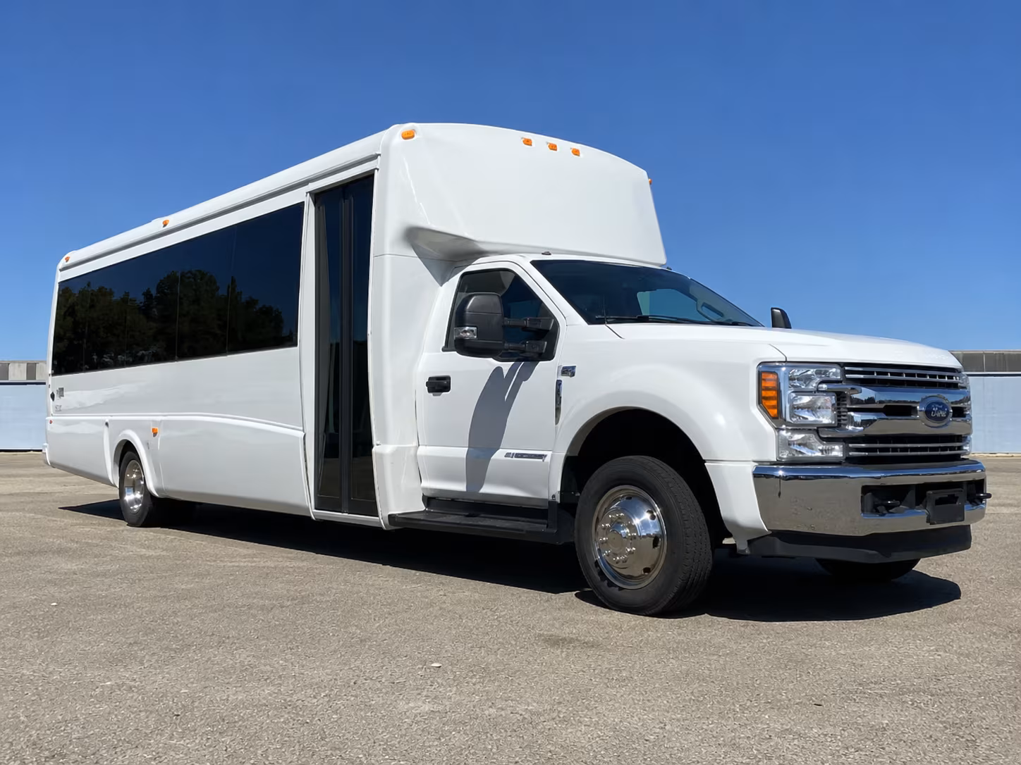 beavercreek plan your wedding day with a beavercreek charter bus rental