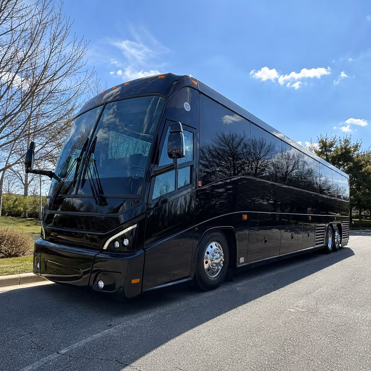 cincinnati book your cincinnati sporting event charter bus rental