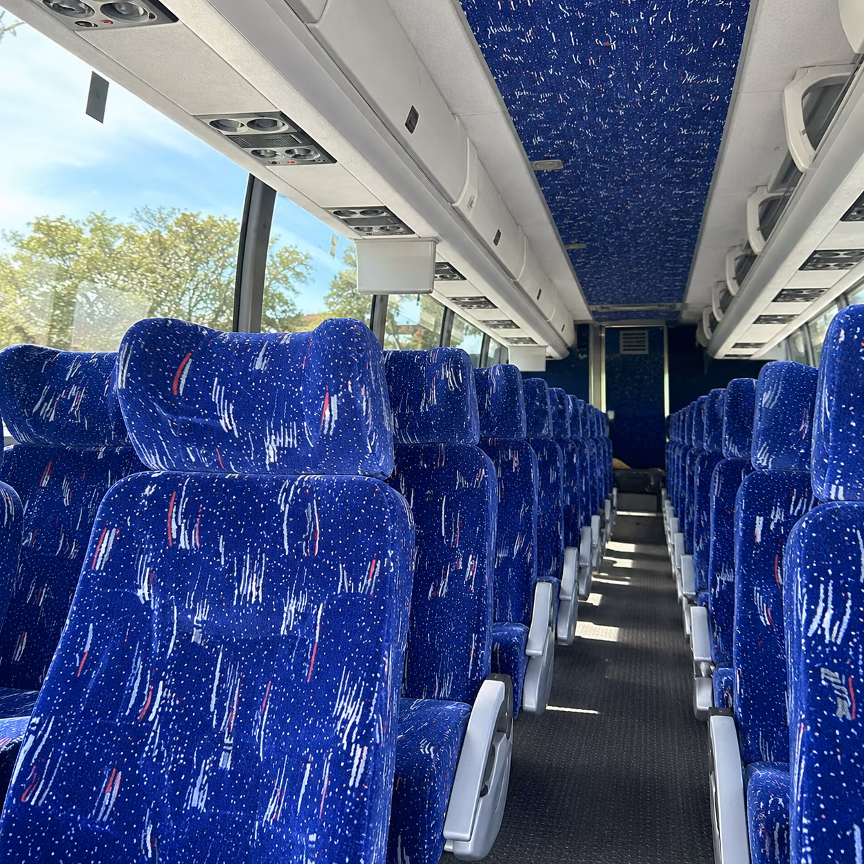 cincinnati church religious group charter bus rentals in cincinnati
