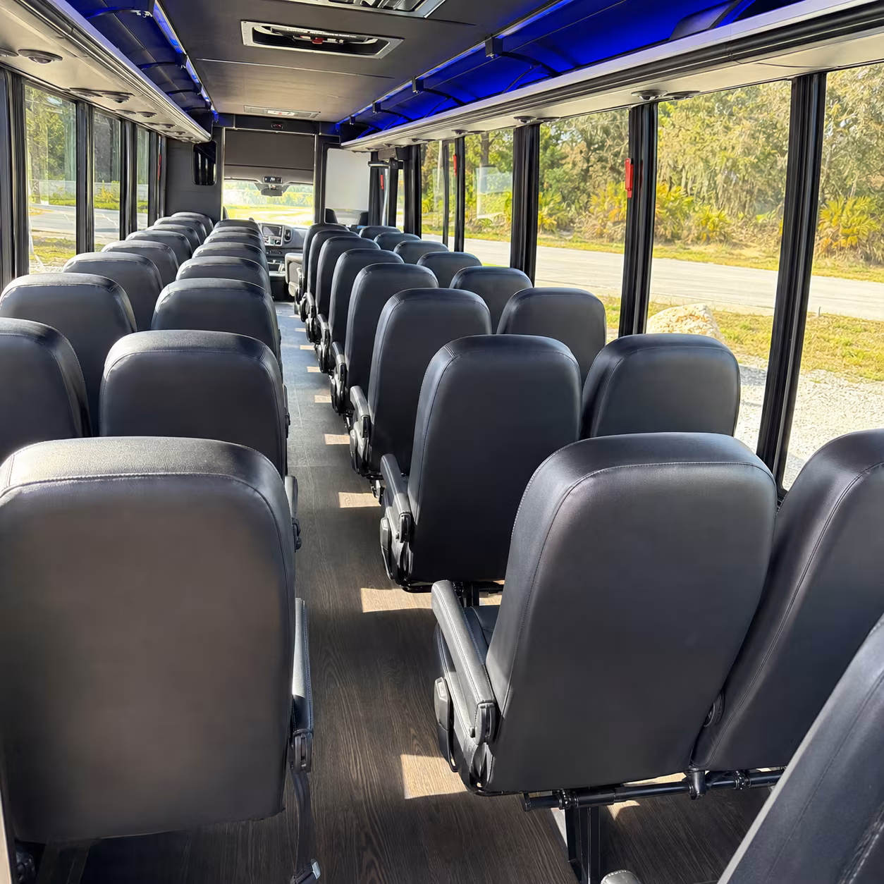 cincinnati get your class moving with cincinnati school field trip bus rentals