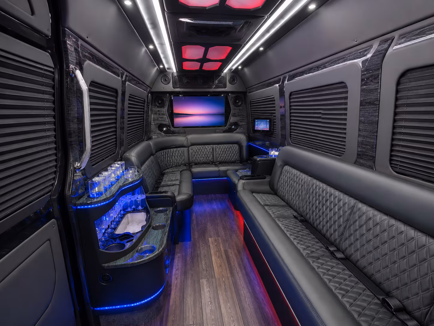 cleveland corporate bus rentals for meetings and conferences