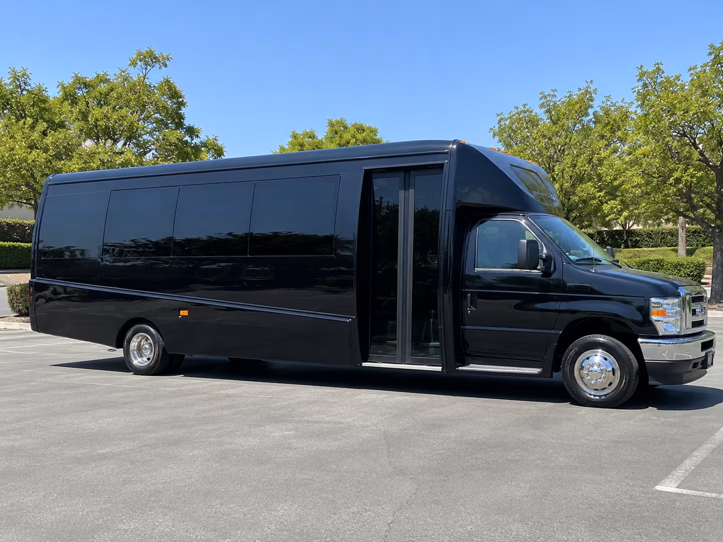 columbus simplify your journey with columbus long distance charter bus rentals