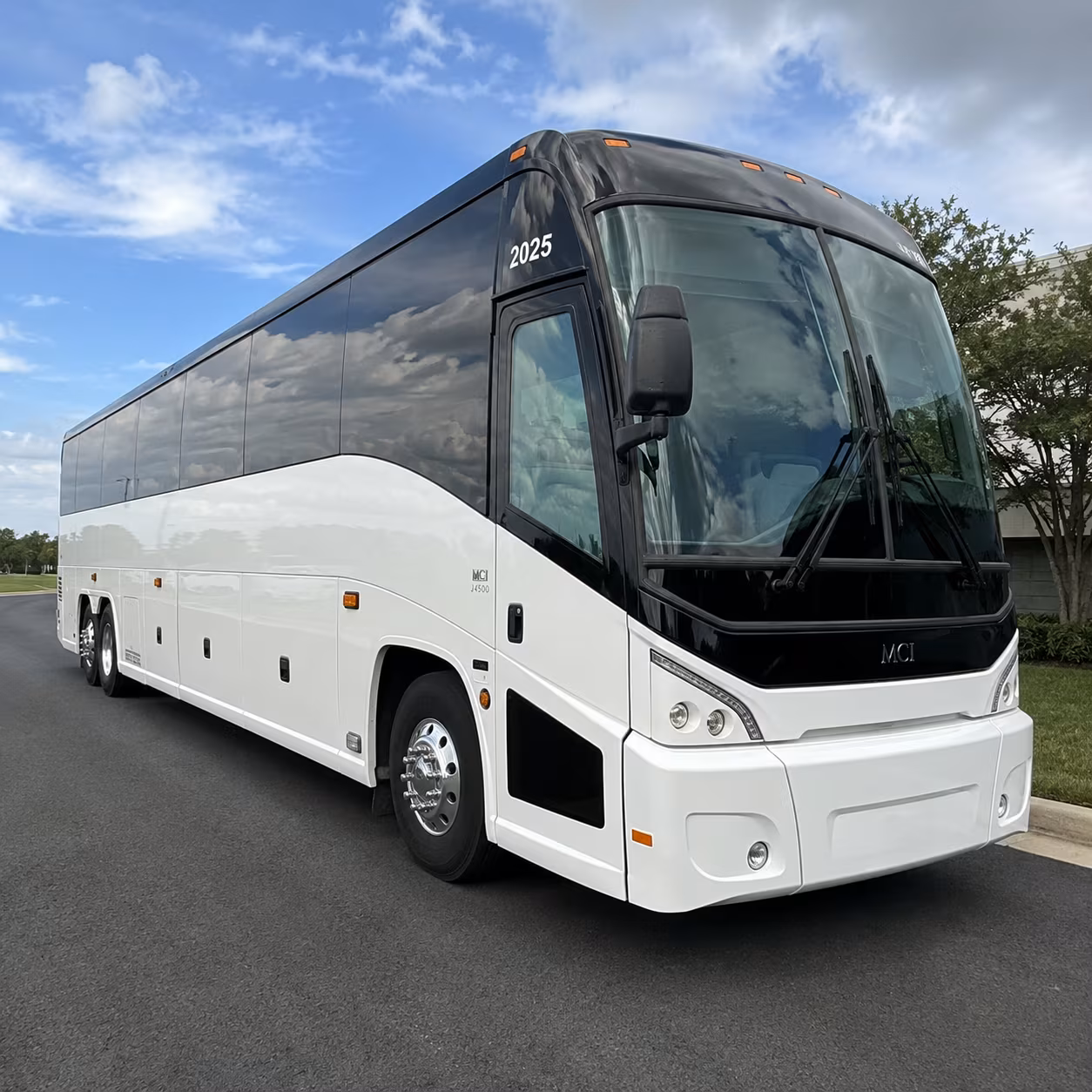shuttle your team to wright patterson air force base without the gate traffic