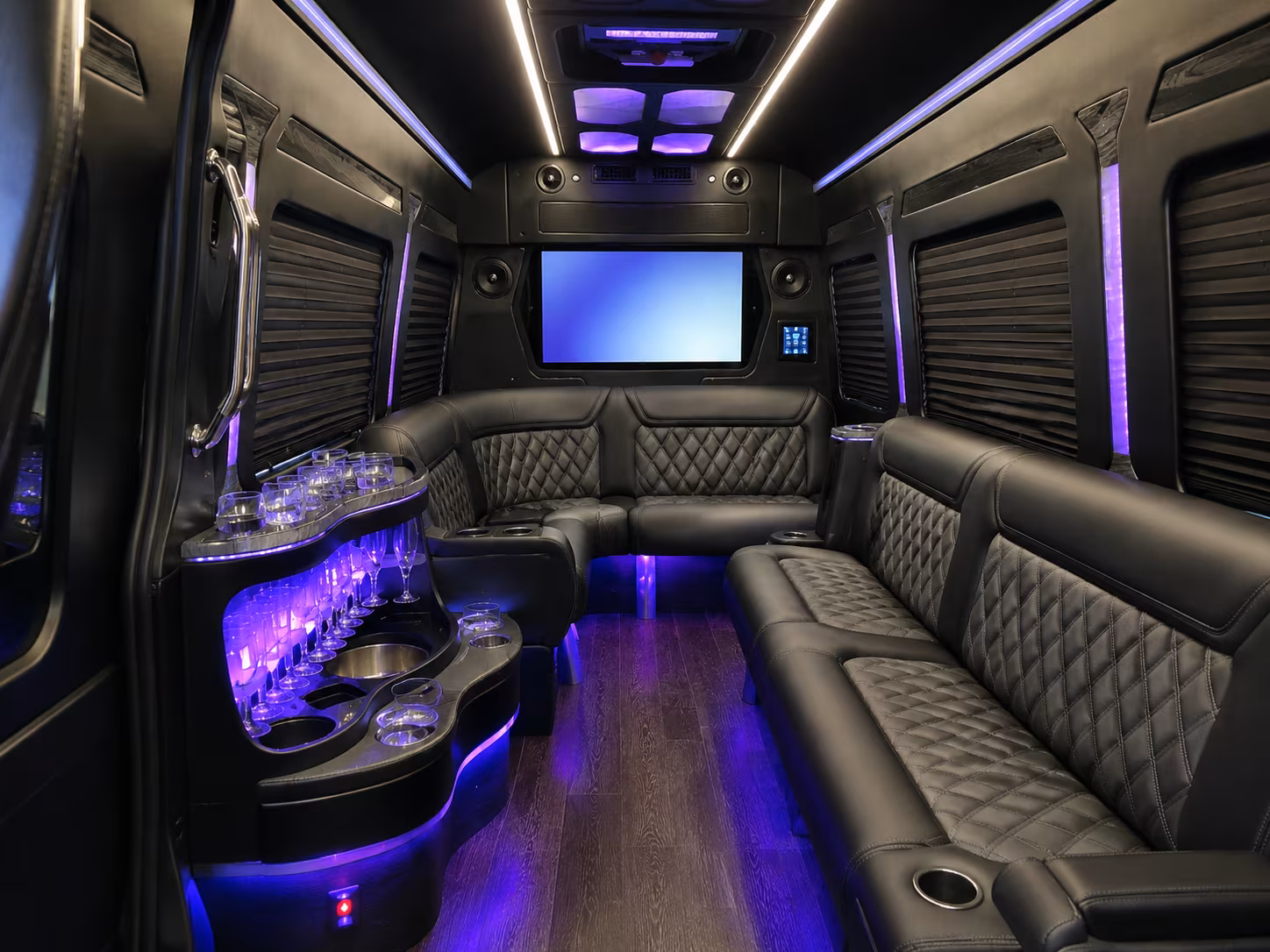springfield private airport shuttles for springfield pickups and drop offs