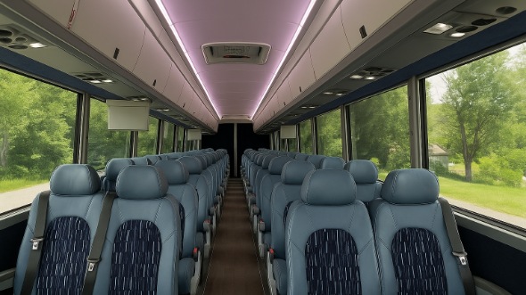 springfield 28 passenger minibus